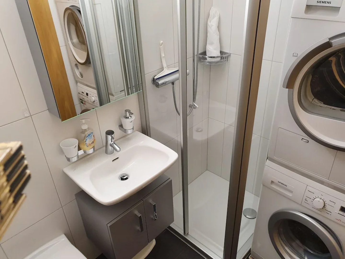 Chalet Apartments Iseltwald