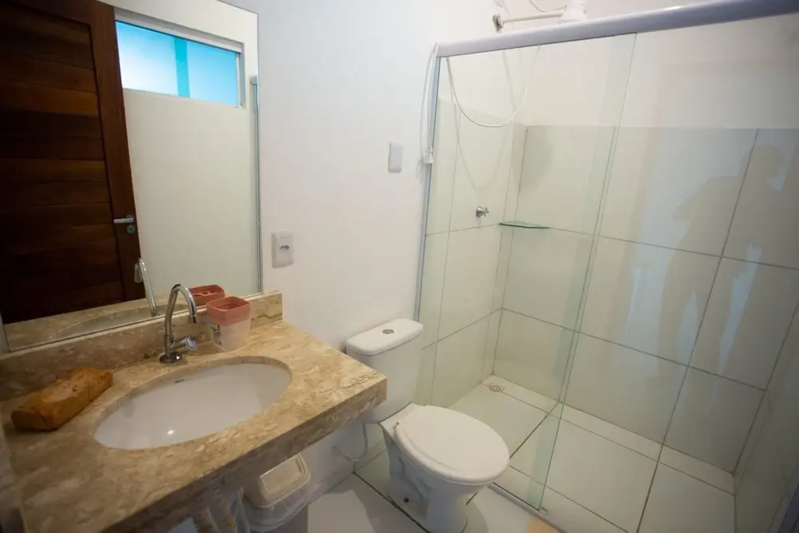 Chal com Mezanino 400m do mar e rea Gourmet