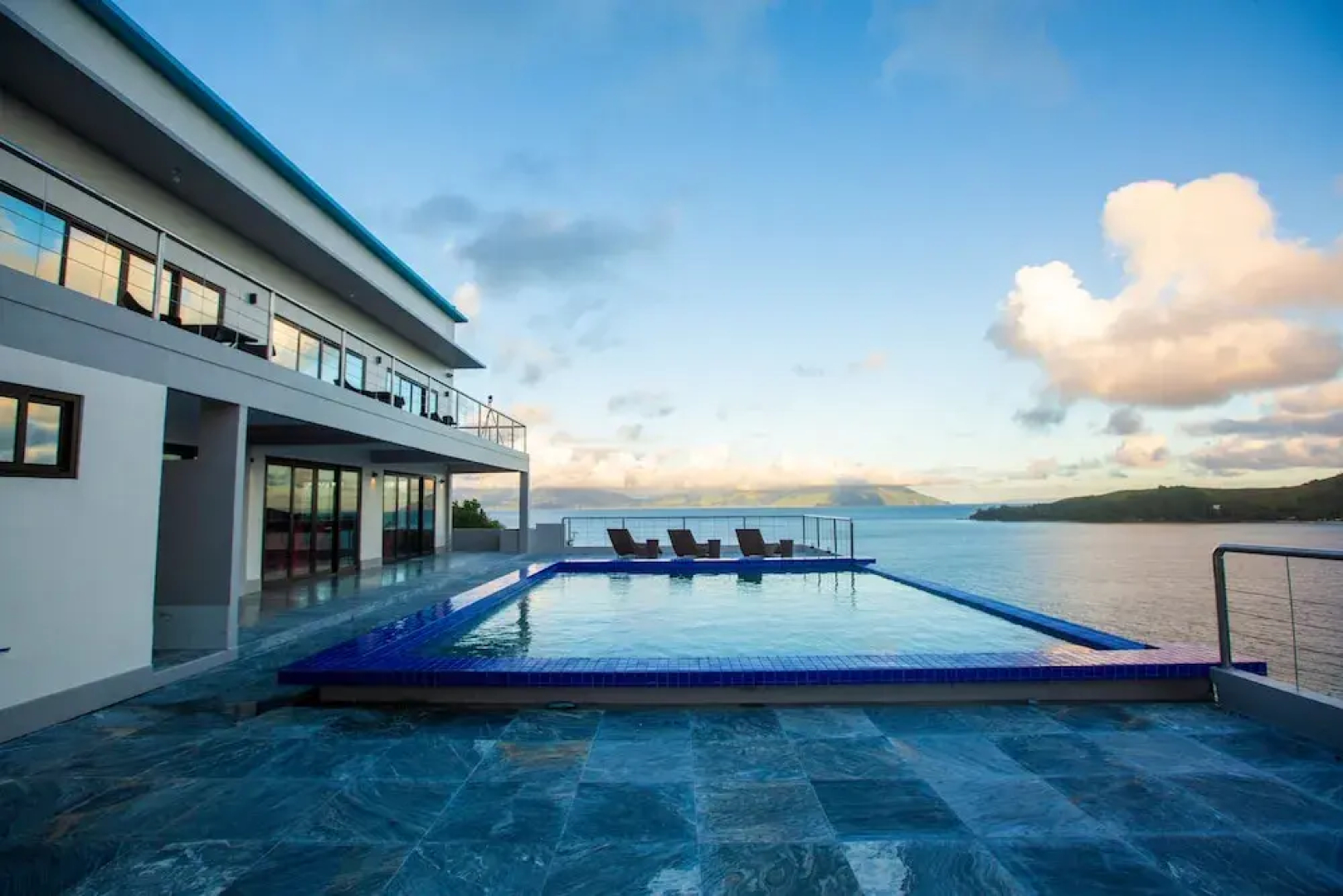 Horizon Hotel Romblon