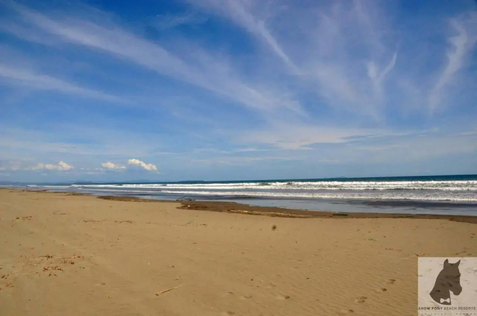 Show Pony Beach Resort and Suites