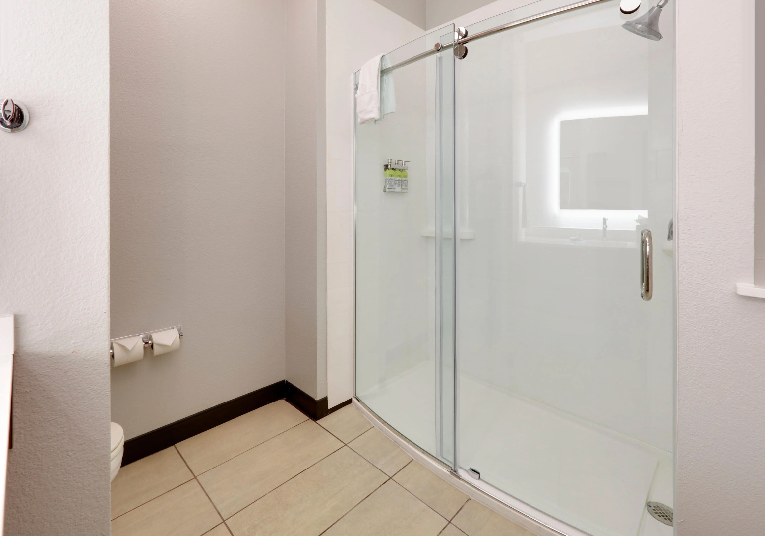 Holiday Inn Express & Suites Denton North by IHG