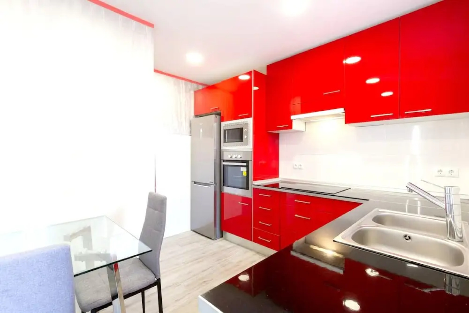 Apartment with 4 Bedrooms in Reus, with Wonderful City View, Balcony And Wifi