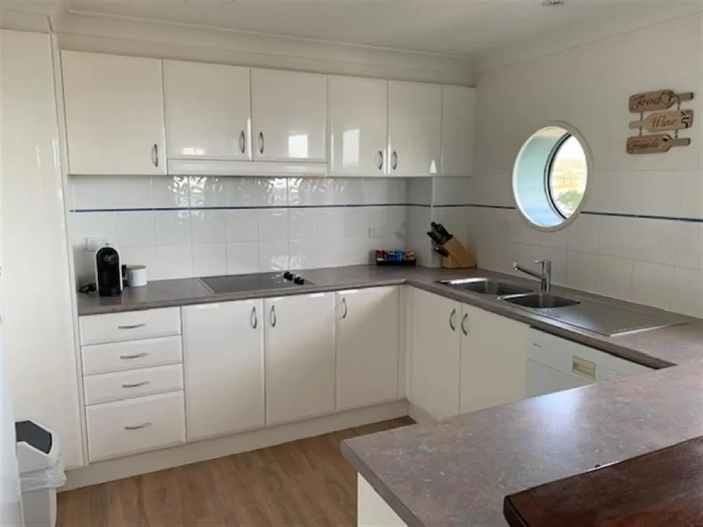 Sails Luxury Apartments, Forster