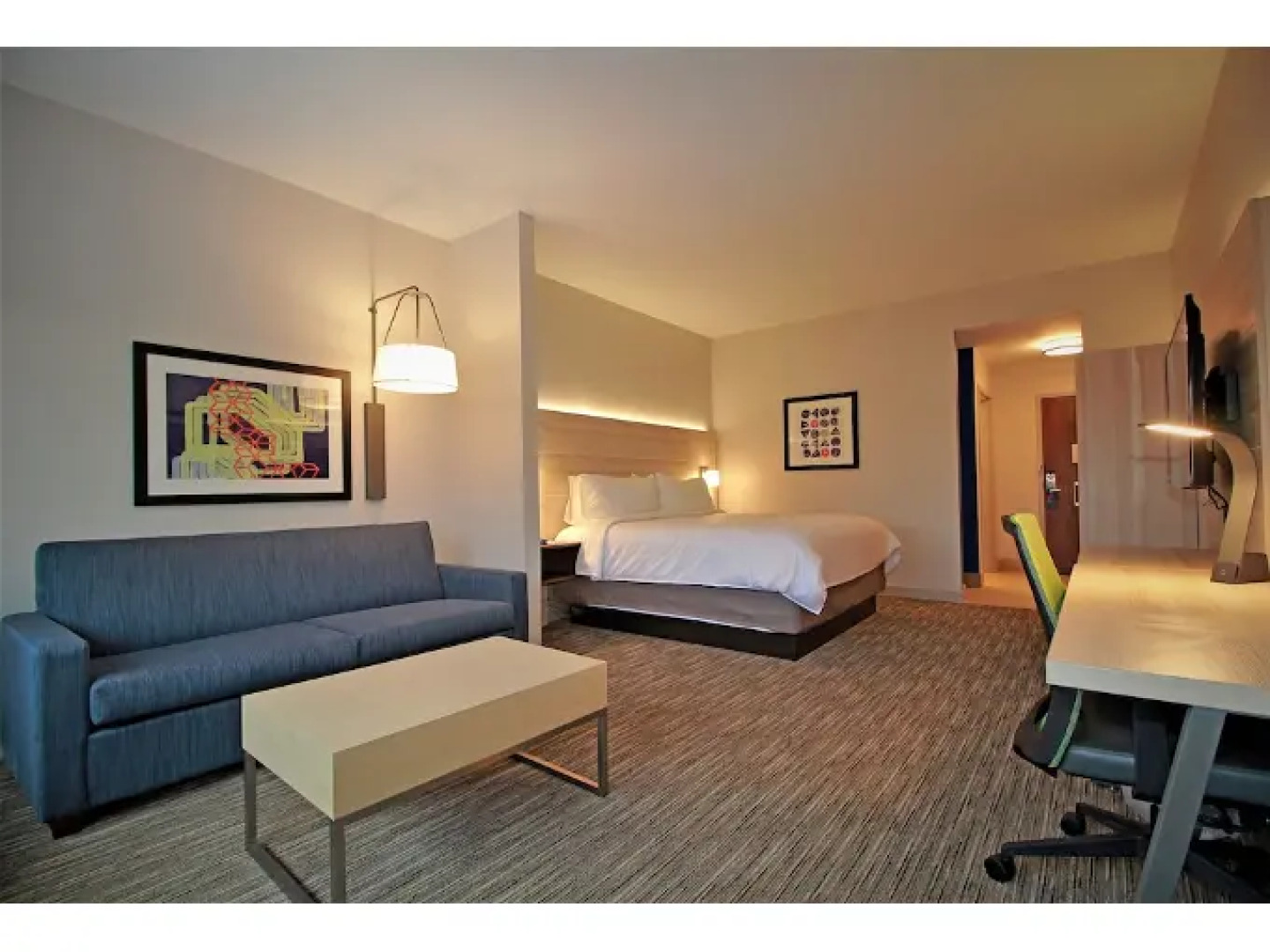 Holiday Inn Express & Suites Ocala by IHG
