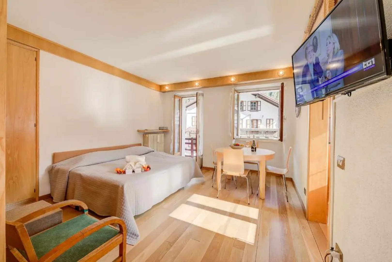 Monterosa Cozy Apartment 200m From Ski