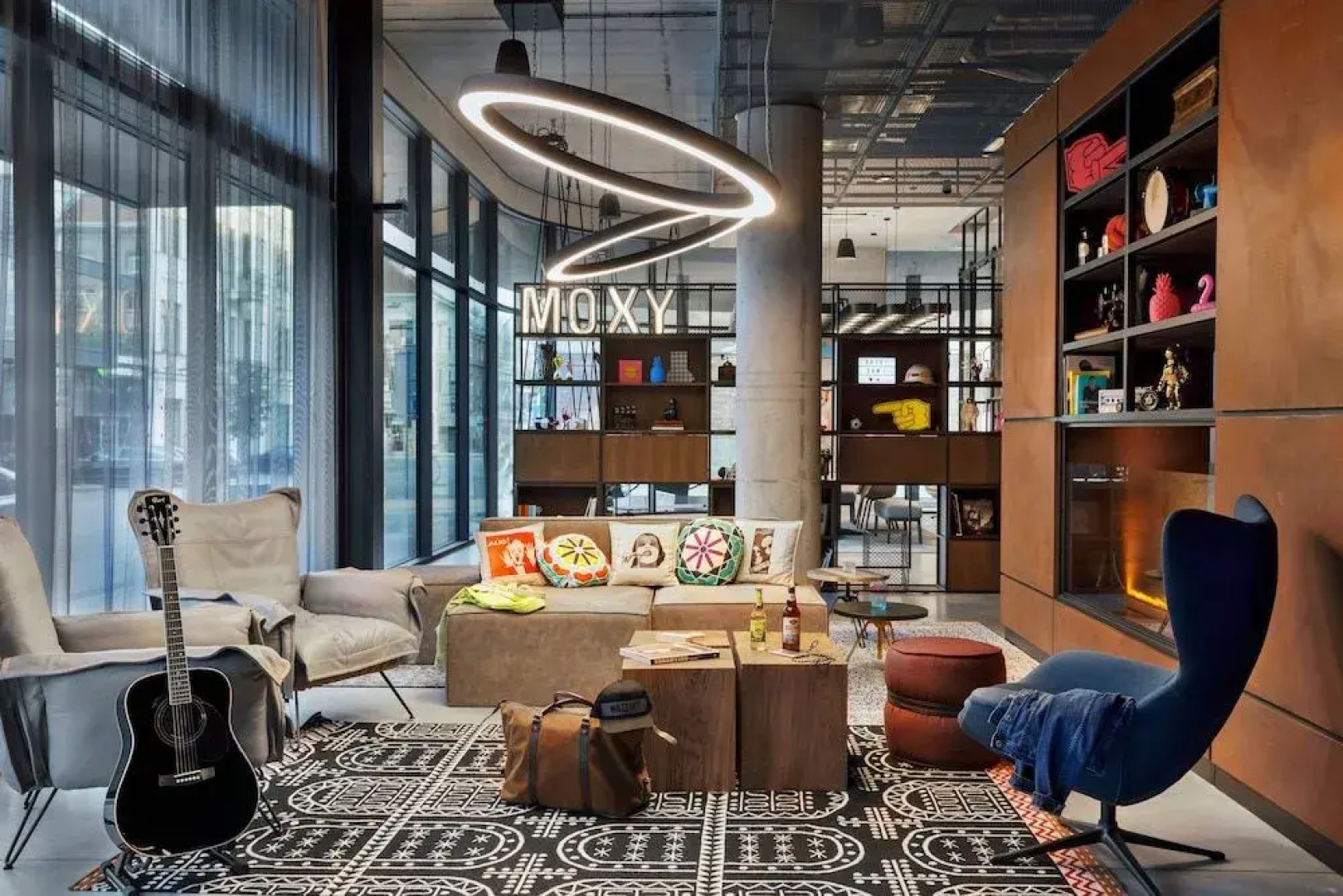Отель Moxy Kaunas