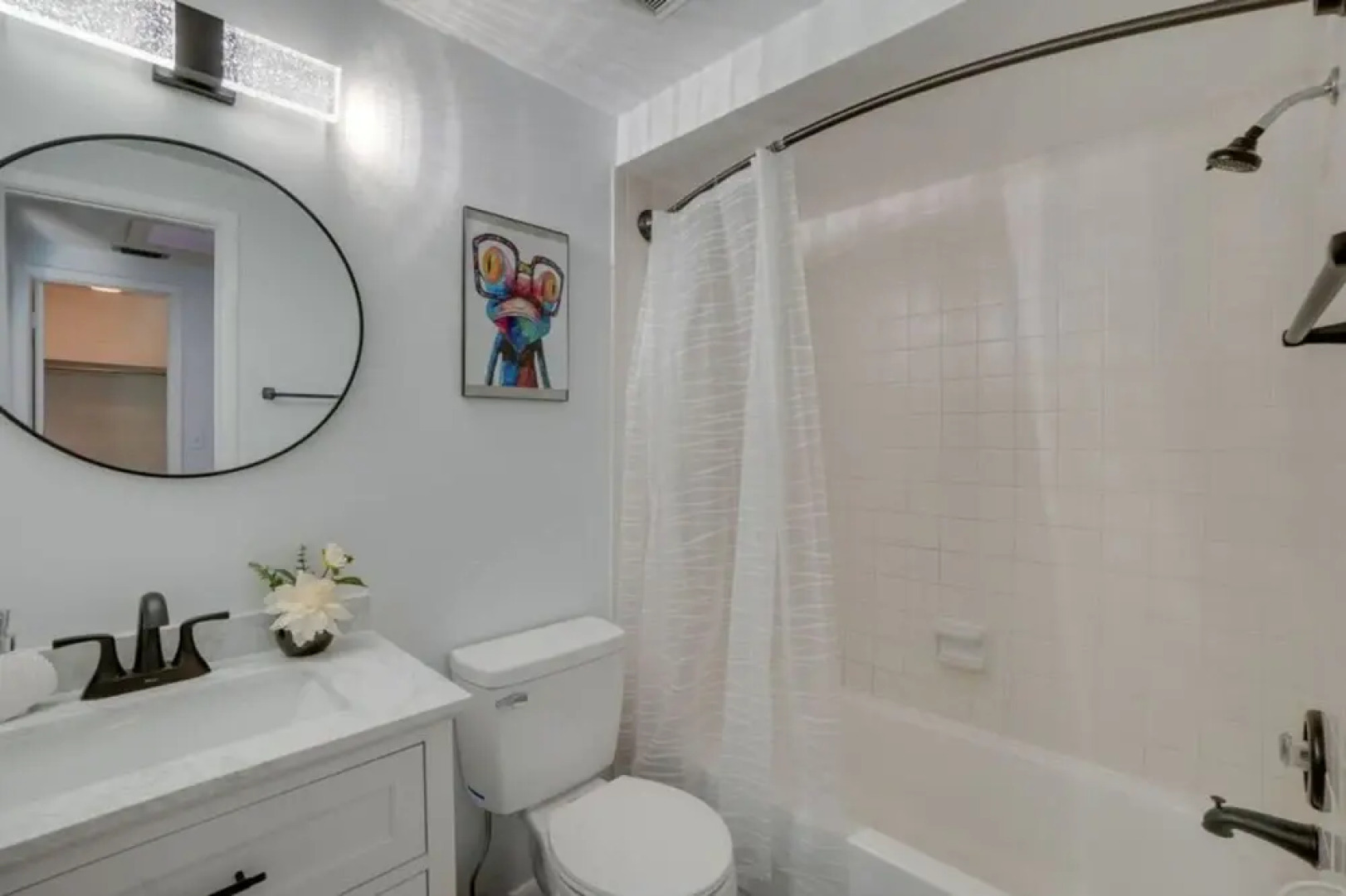 Pool Spacious Central Home 7mile to Beach