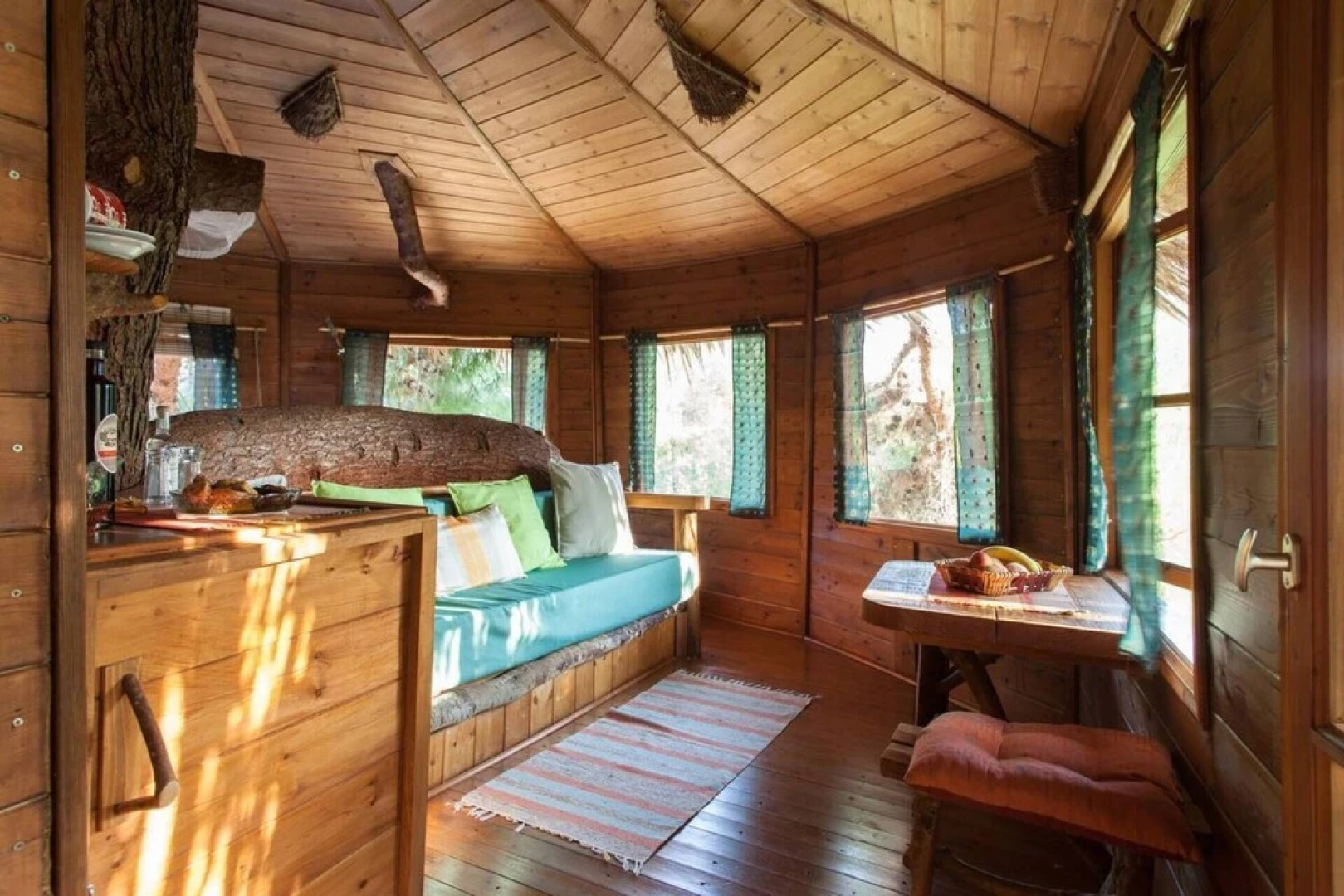 Stunning Treehouse 10 Mins From Sandy Beaches