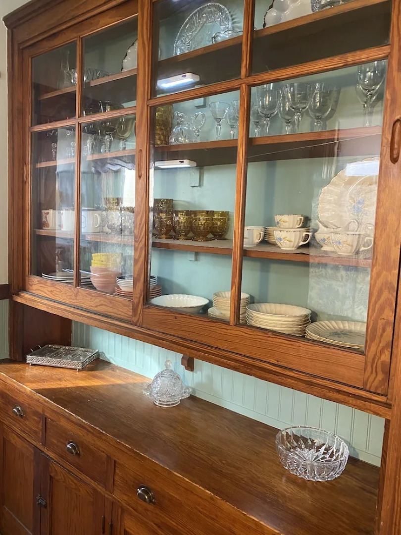 Vineyard Mansion & Carriage House Bed & Breakfast