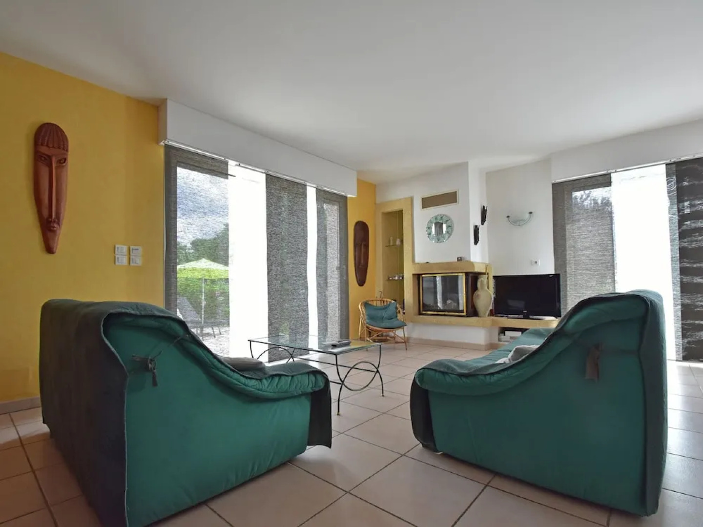 Stylish Holiday Home With Private Swimming Pool and Large, Enclosed Garden