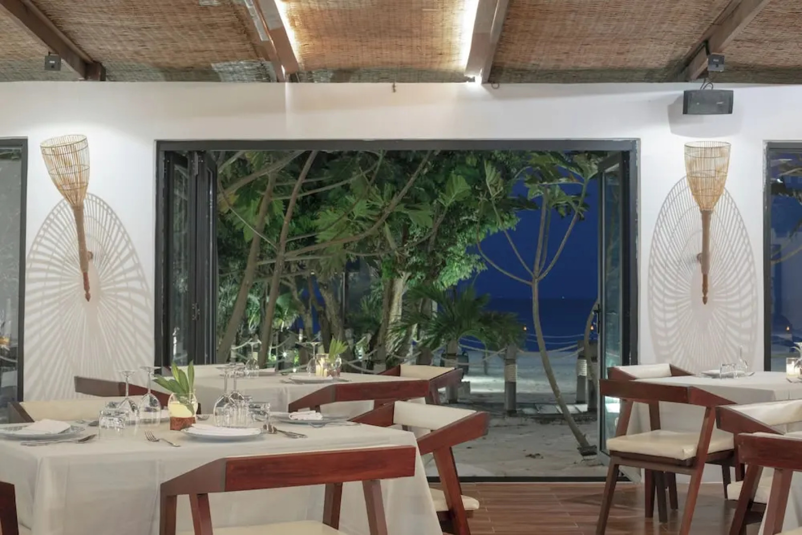 La passion by Achariyak