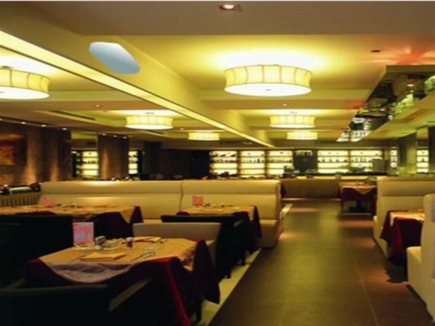 Berlin Holiday Hotel