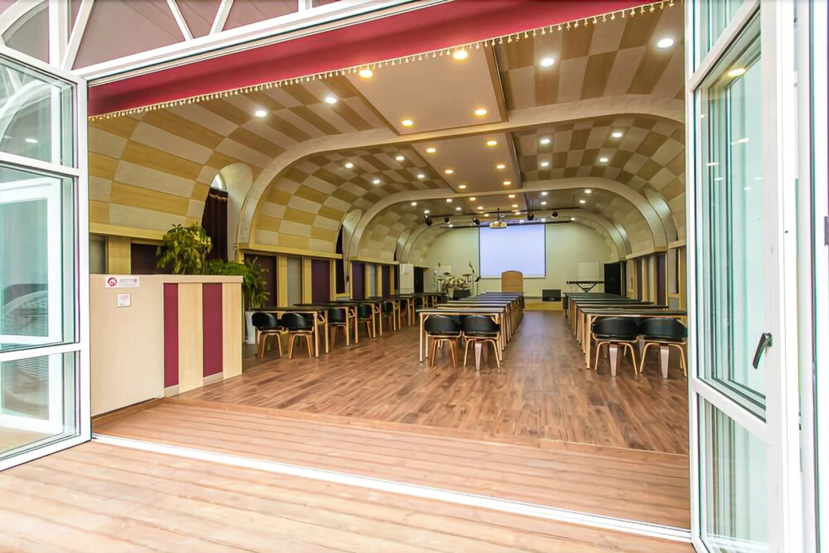 Geumsan Forest White Castle Pension