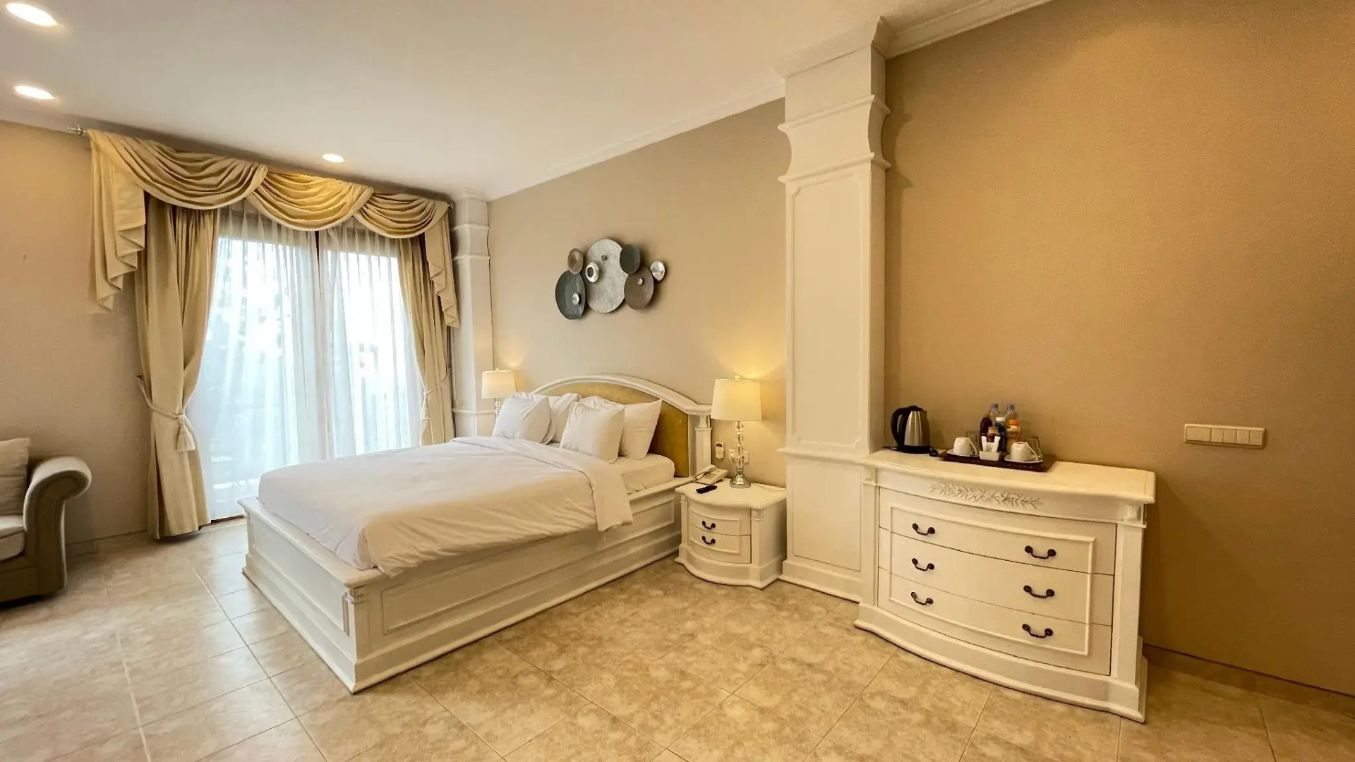 Susan Spa and Resort