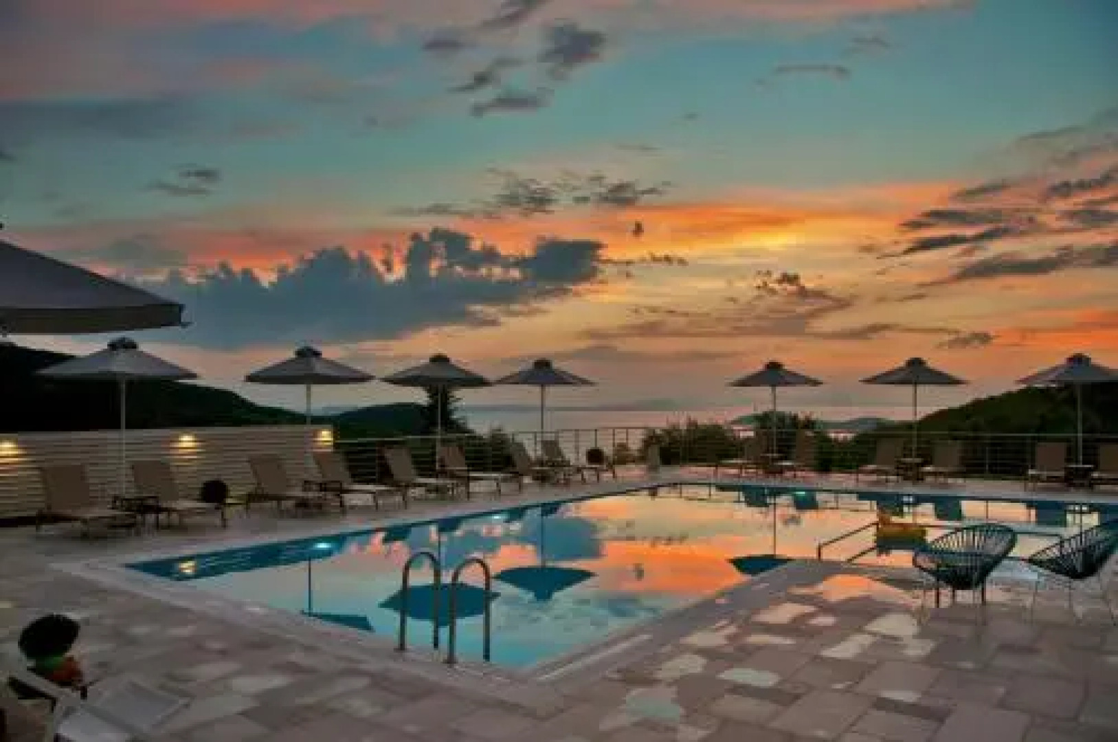 The View Hotel Perdika