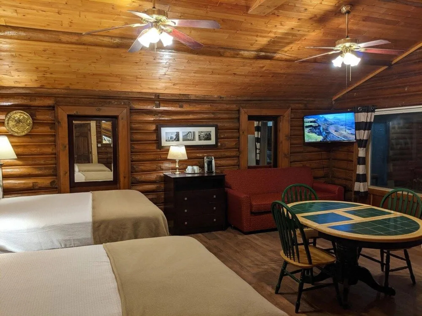 Teton Court Motel