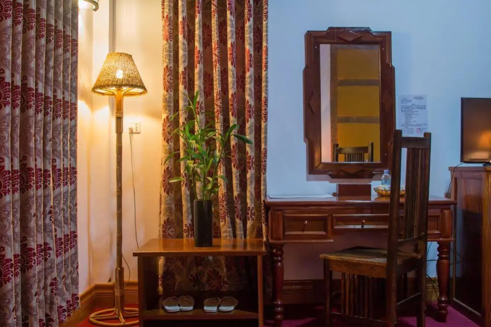 Golden Chenla Hotel and Restaurant