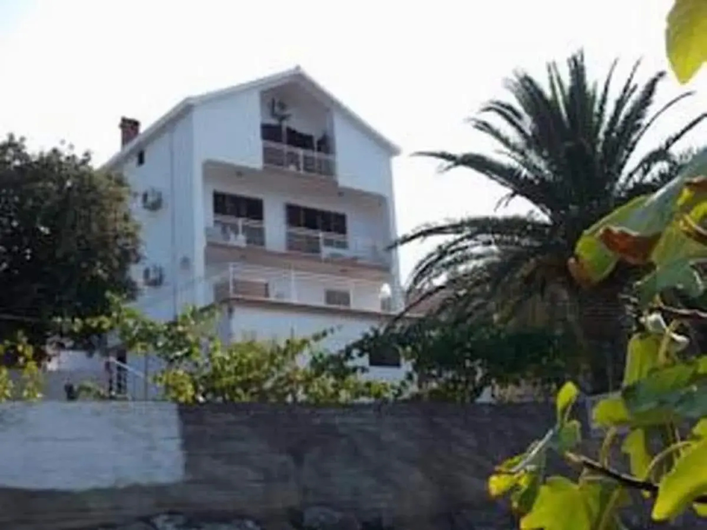 Raviola Apartments