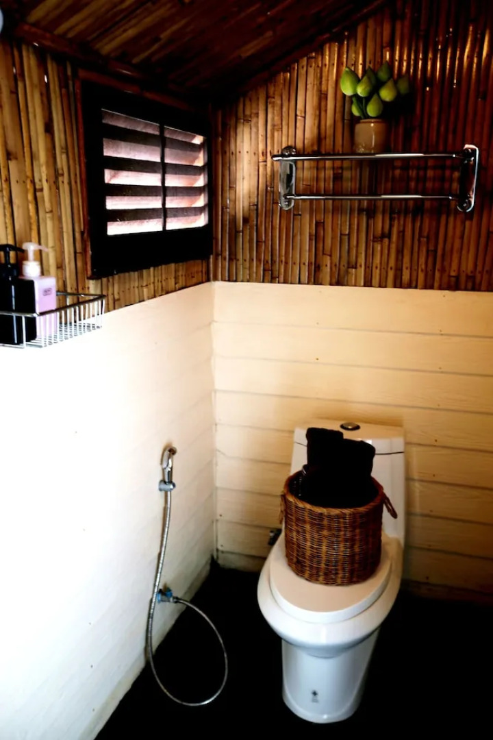 Ban Rimlay Pakpra Phatthalung