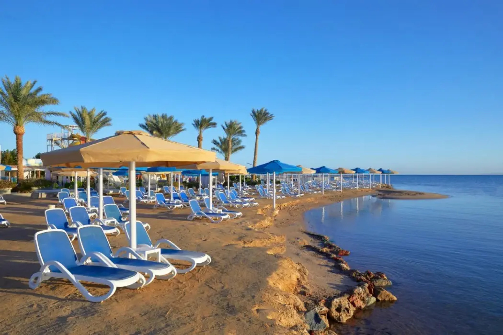 Курортный отель Bellagio Beach Resort