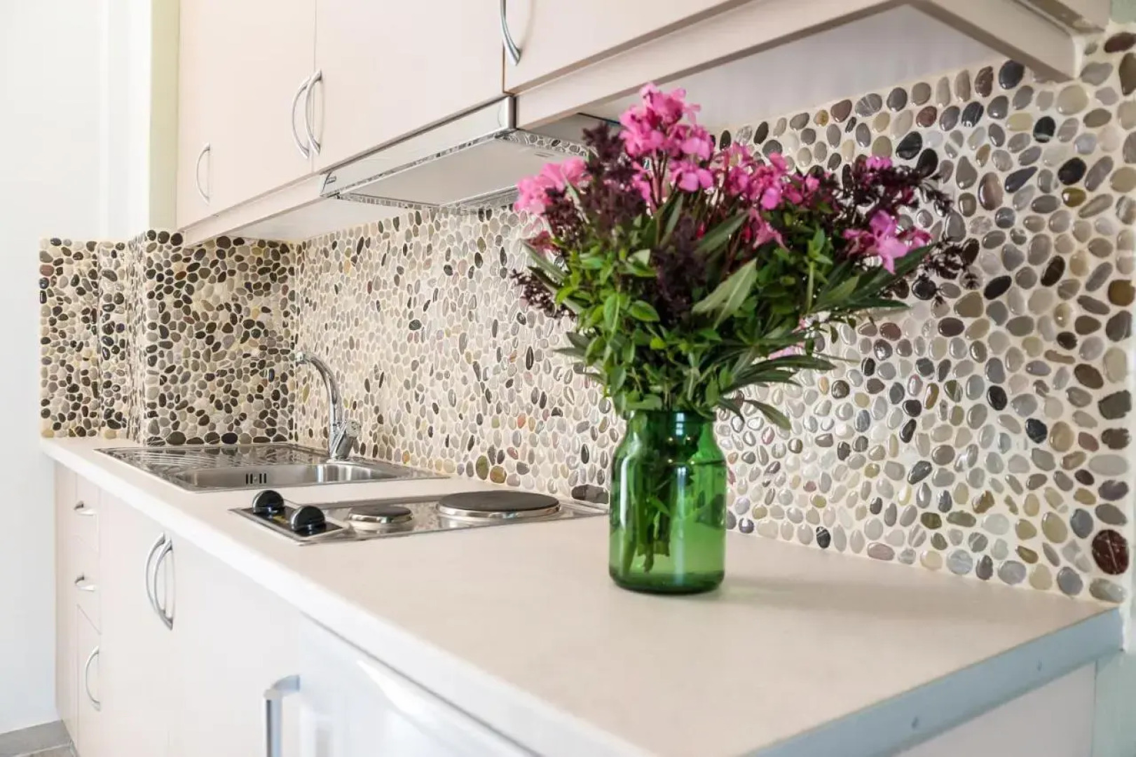 Anemoi Apartments & Studios