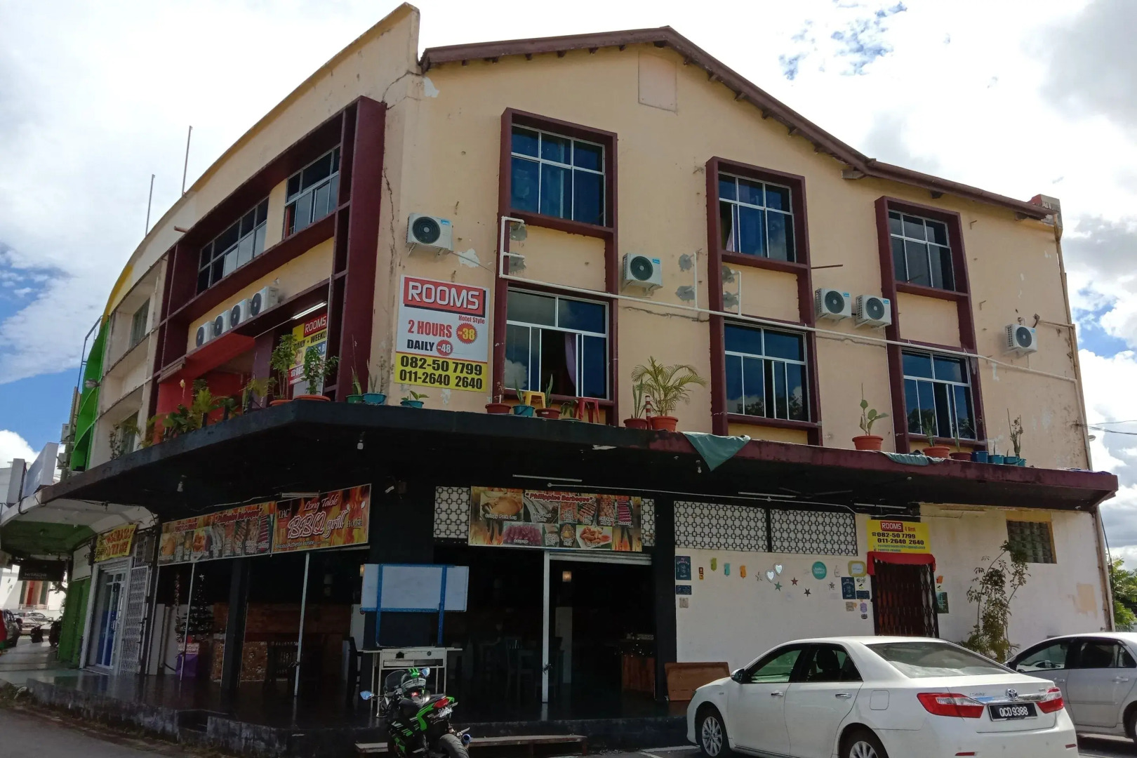 Spot On 89823 Rooms Inn