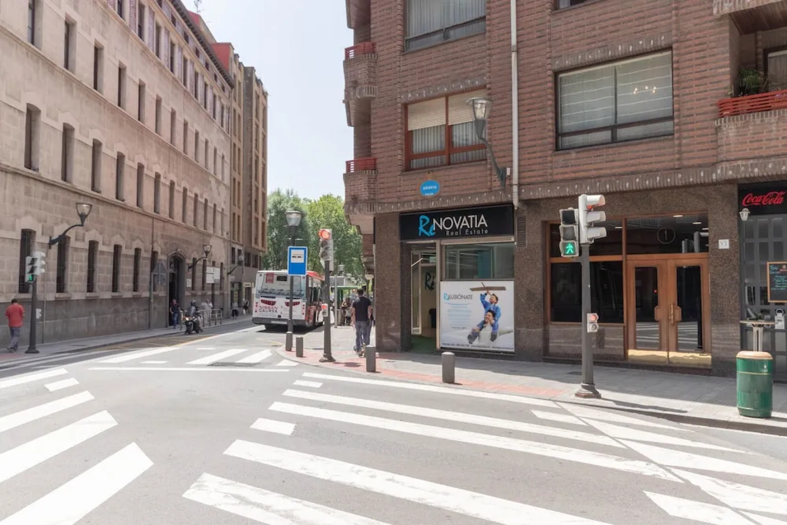 Muy espacioso - Campo Volantín Garaje