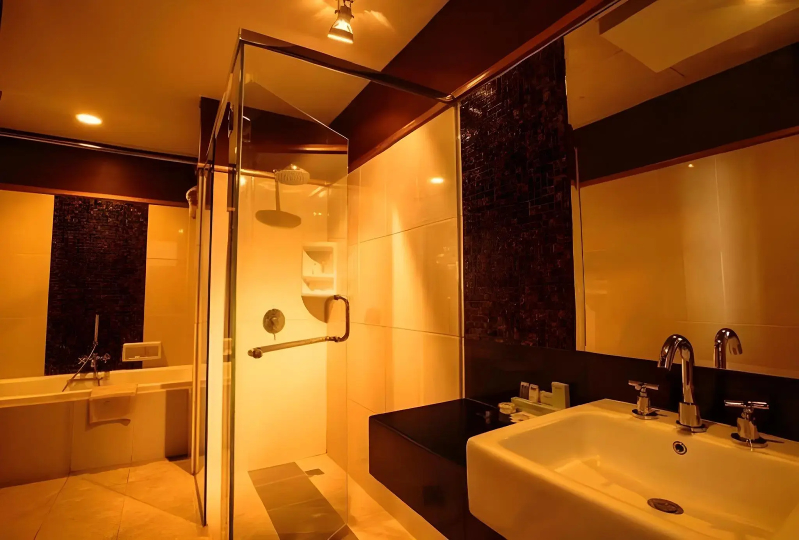 Aquarius Boutique Hotel