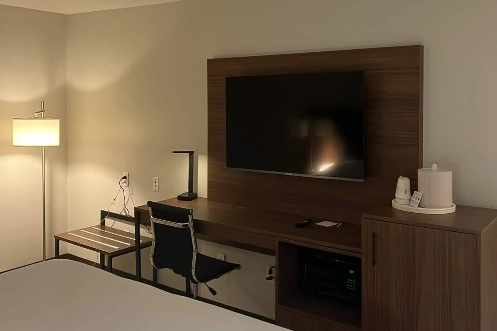 Wingate by Wyndham Dublin Near Claytor Lake State Park