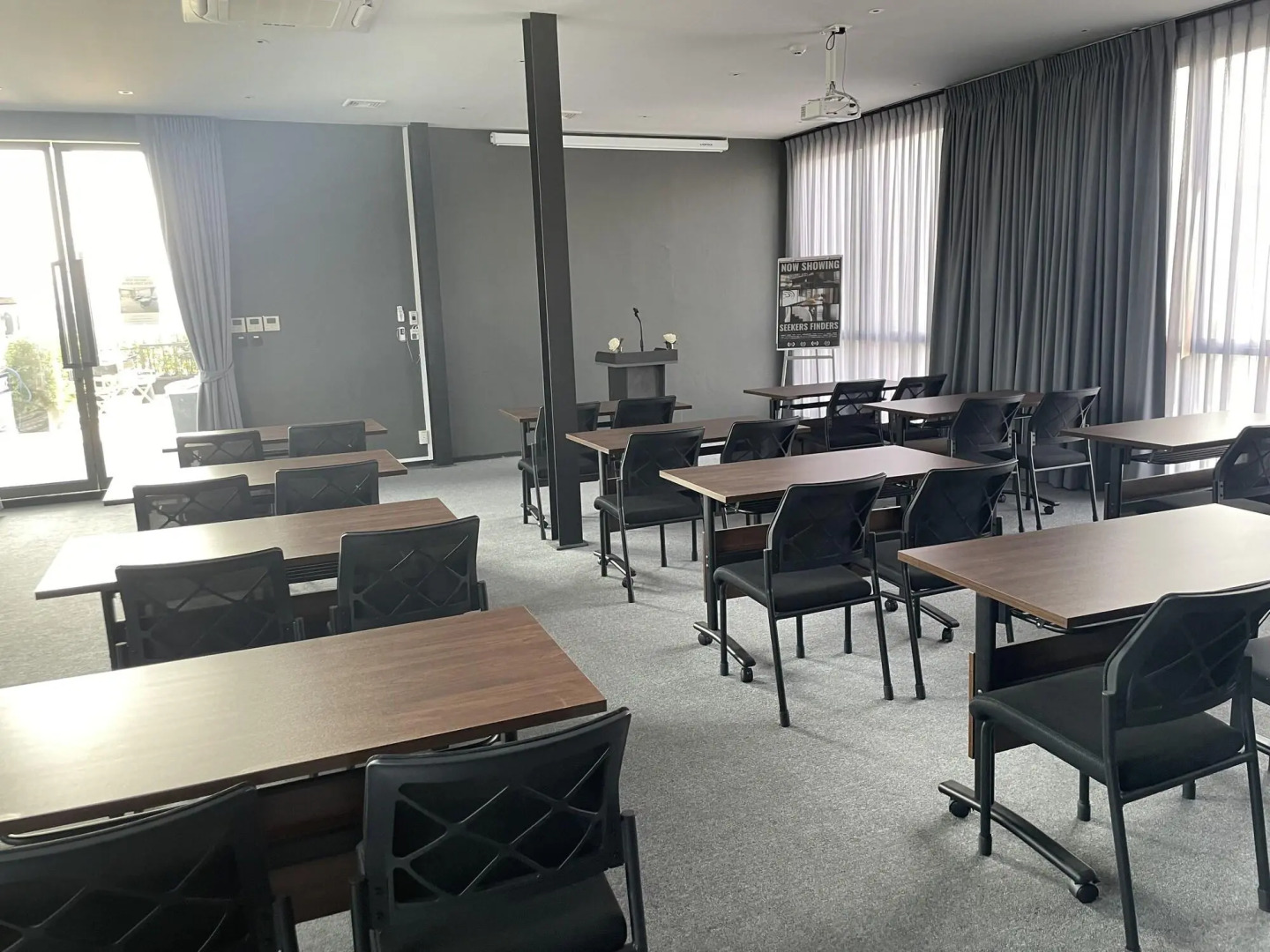 Seekers Finders Rama IV Hotel, SureStay Collection by BW