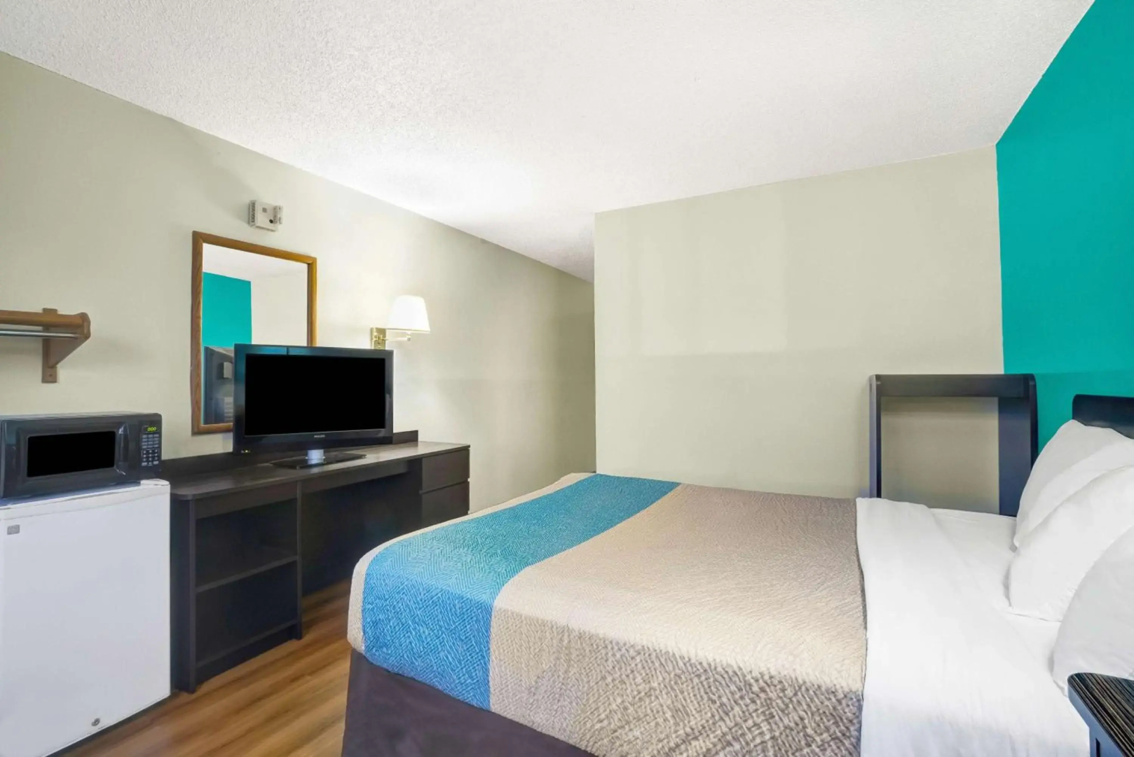 Motel 6 Montoursville, PA - Williamsport