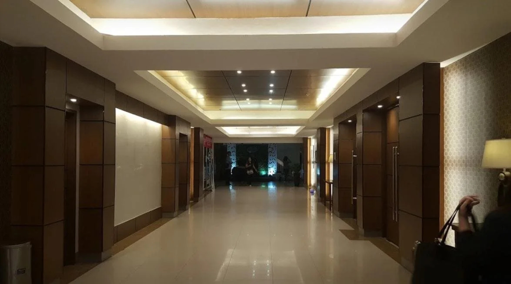 Grand Astoria Hotel