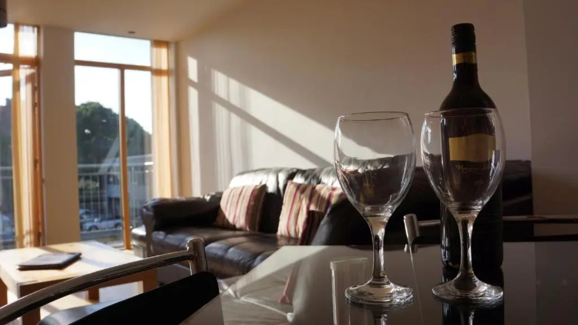 Apartment 306 by the Bridge