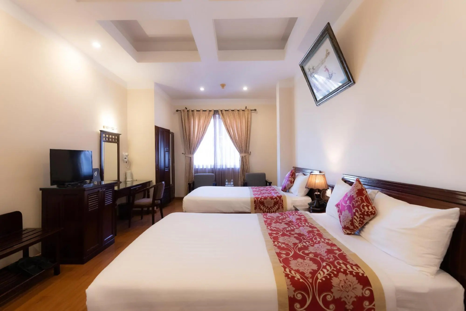 Mai Vang Hotel