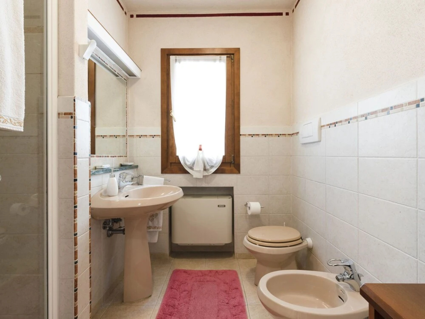 Simplistic Apartment in Miane by the Lake