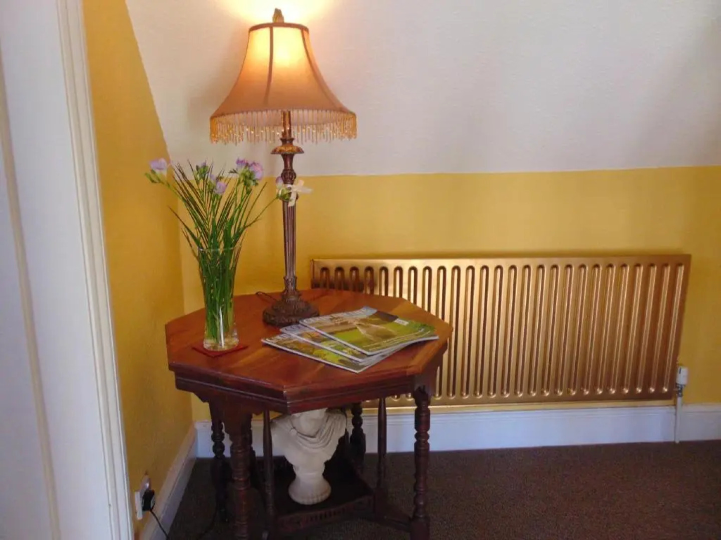 Holywell Guest House