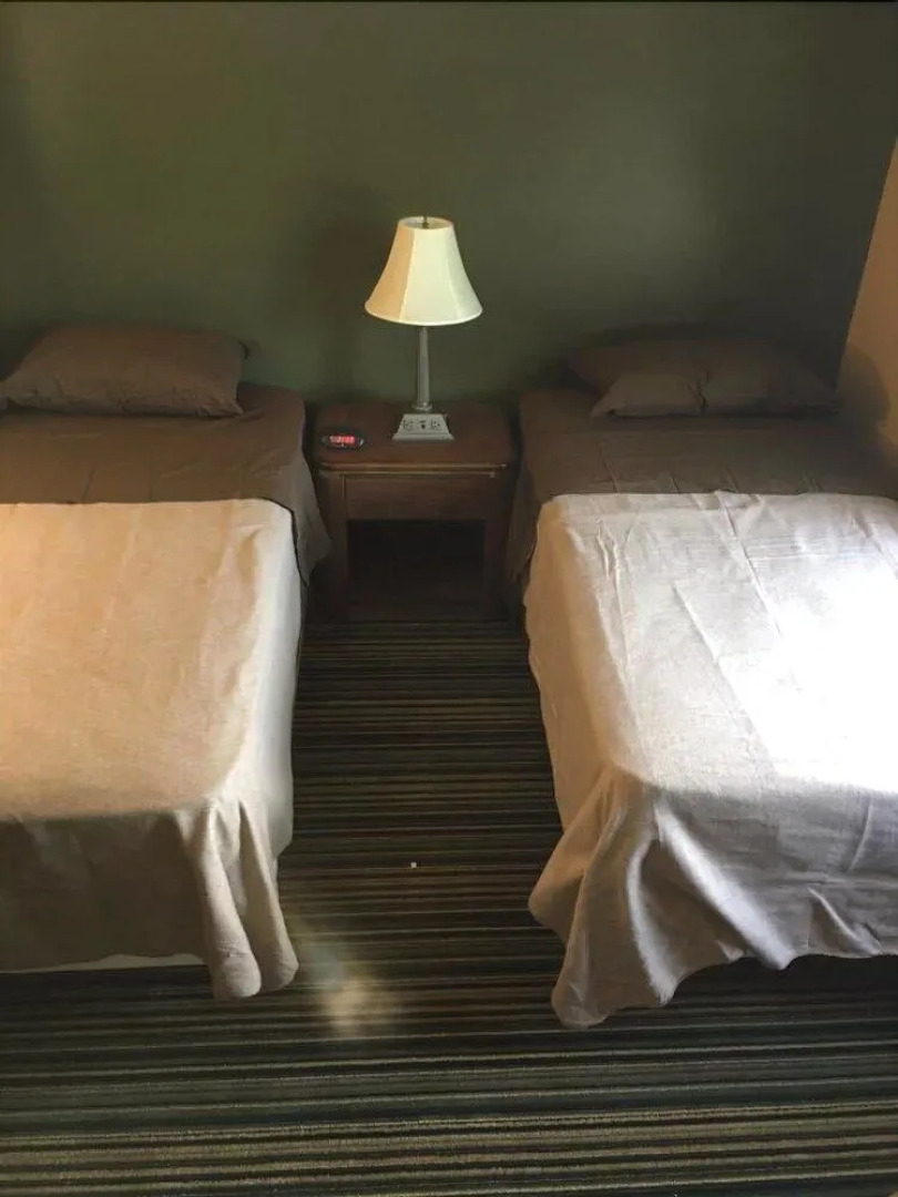 Salmon River Pub & Grill