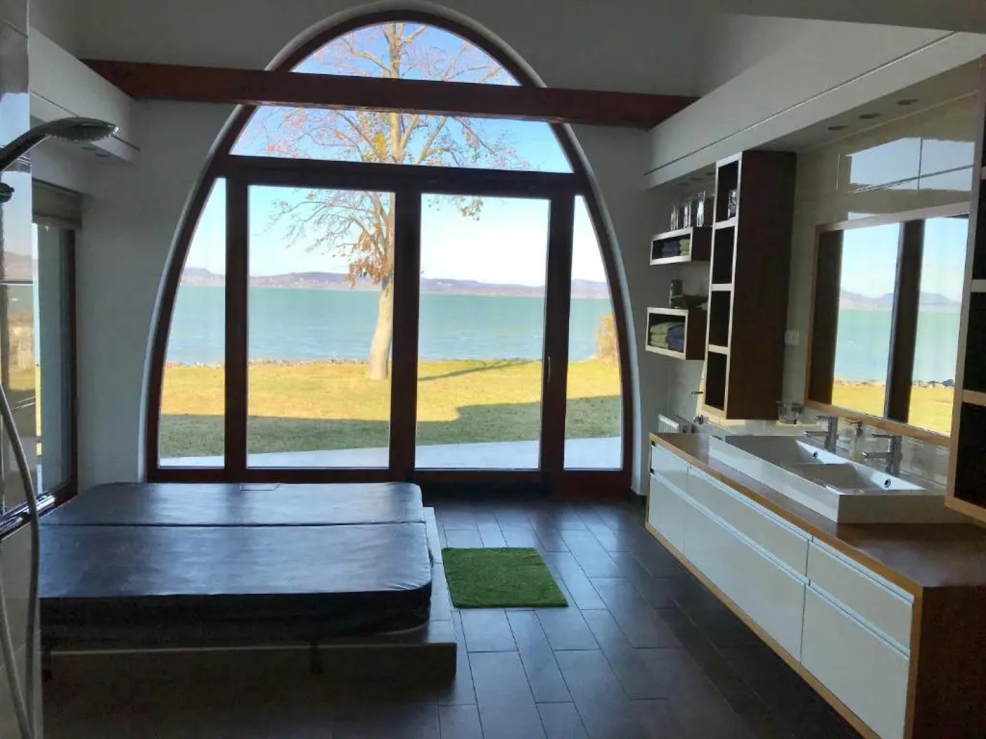 Balaton View Apartment