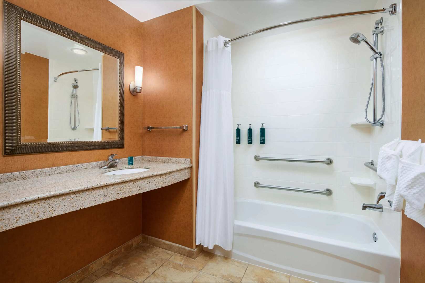 DoubleTree by Hilton Front Royal Blue Ridge Shadows