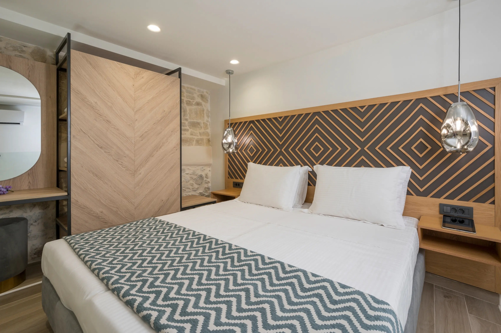 Casa D'Irene Deluxe Hotel