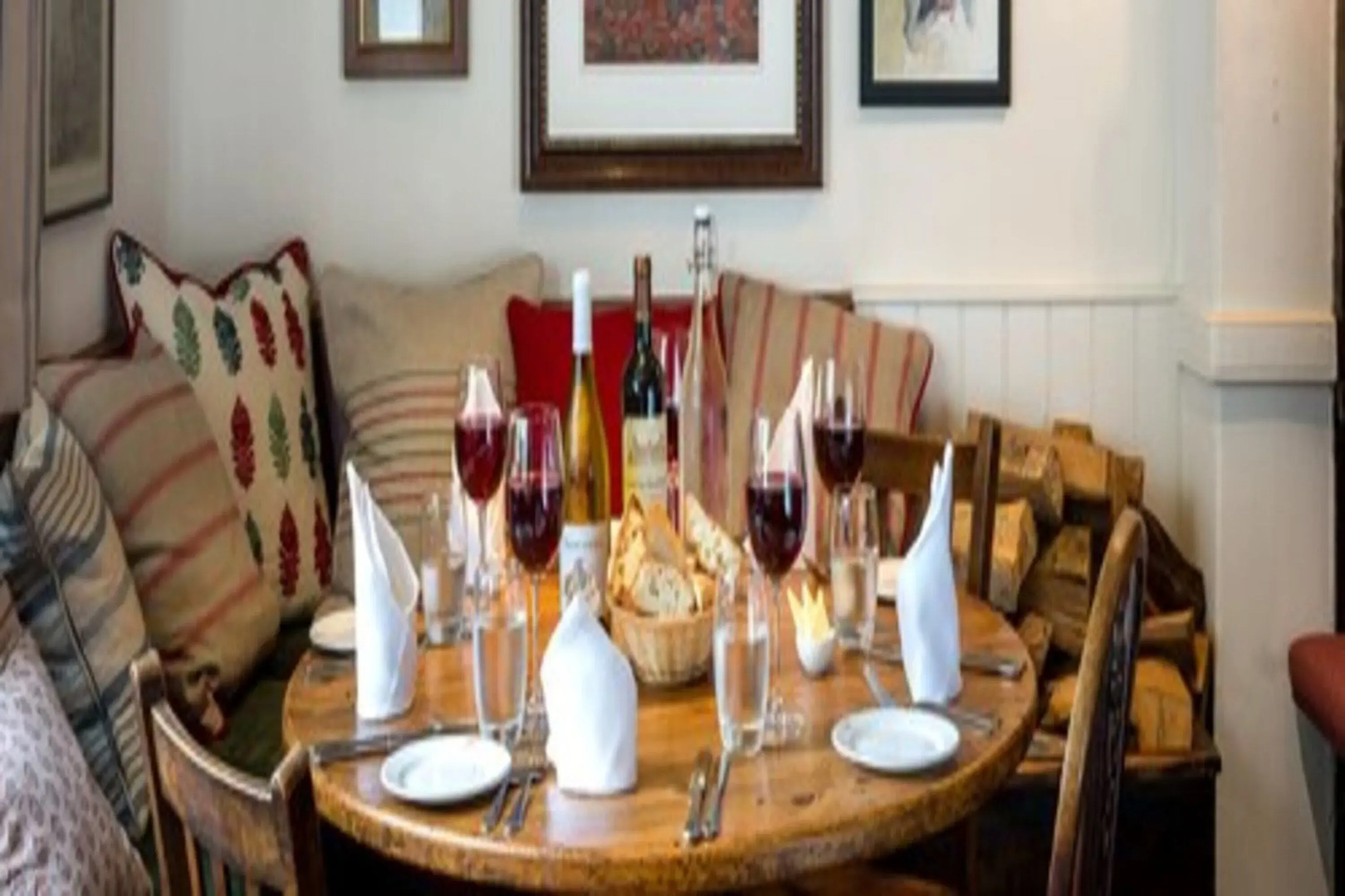 The Dorset Arms Cottages