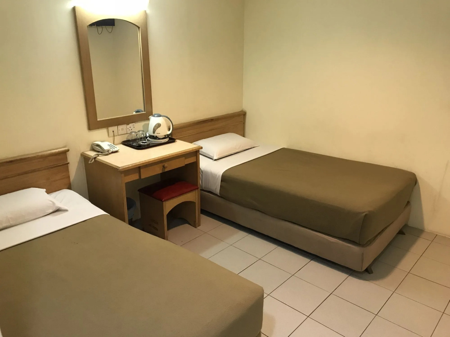 Tang City Hotel, Petaling Street, Merdeka PNB 118 Tower