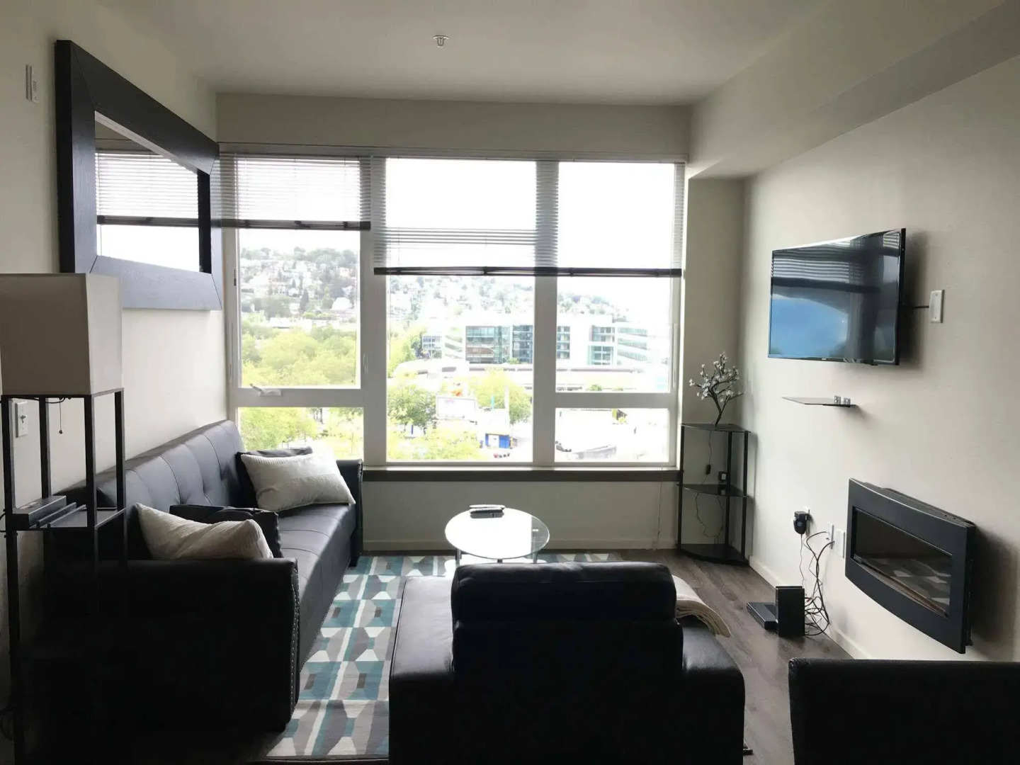 Seattle Center Luxury Suites by NSpire