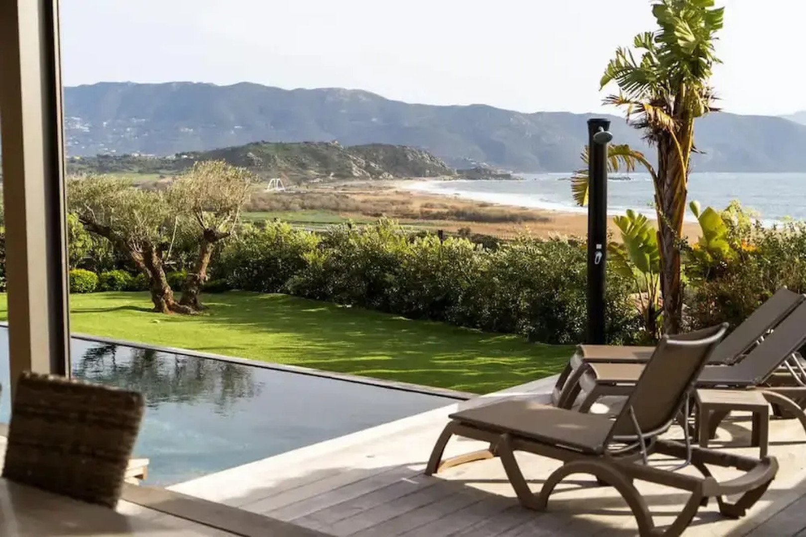 Villa Riposu Jacuzzi Pool Beach Access on Foot