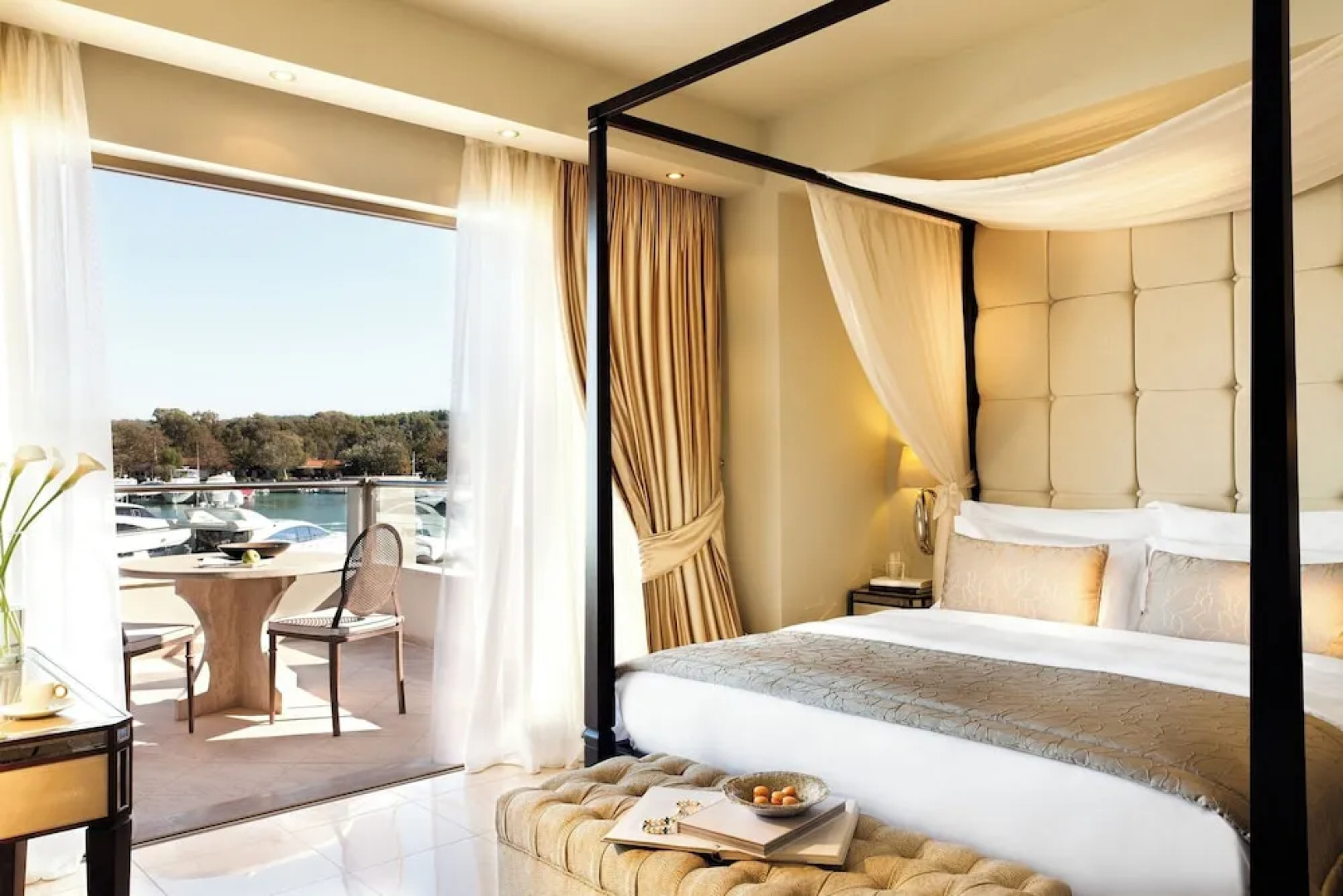 Sani Asterias Suites