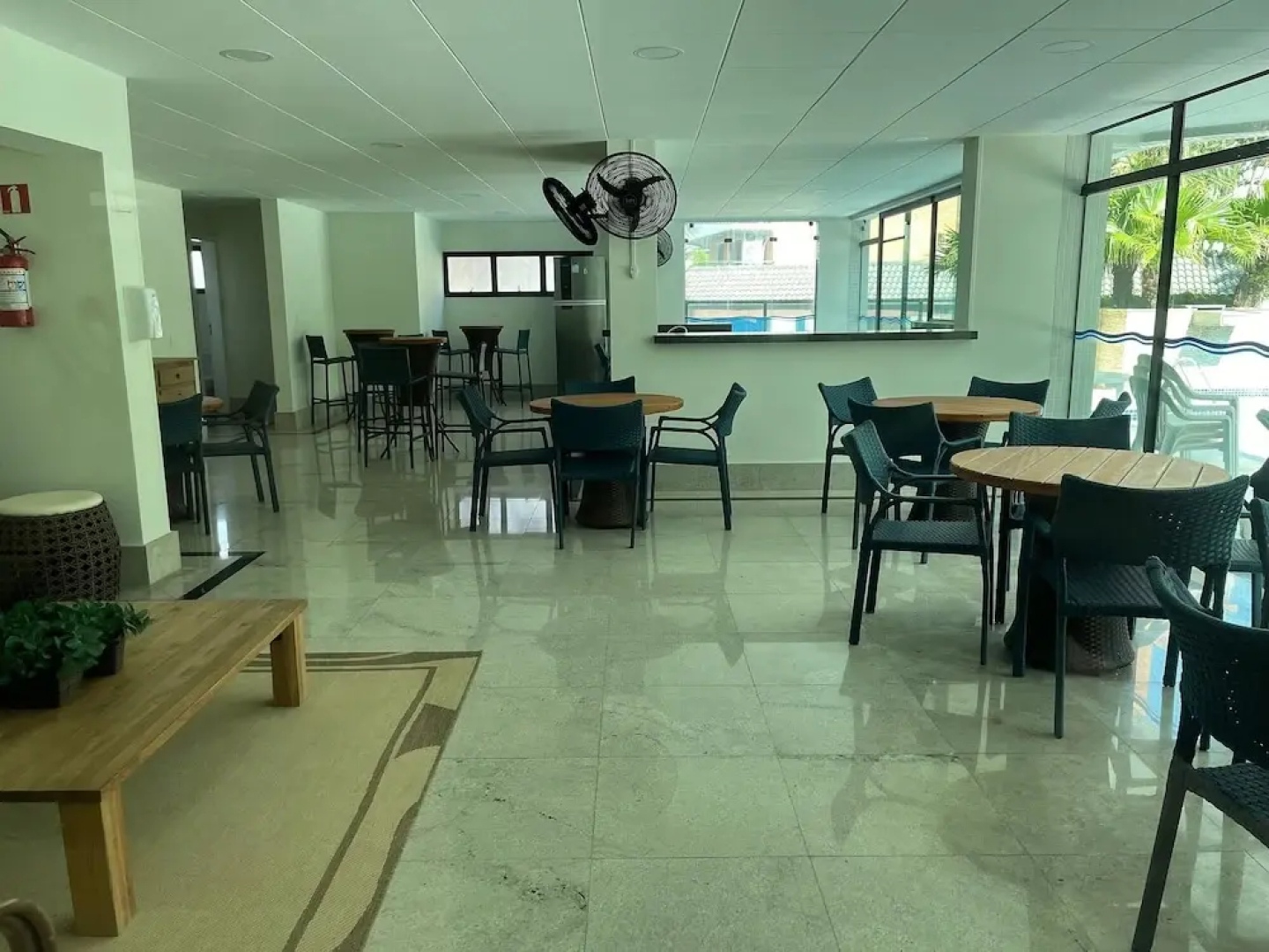 Riviera: M4 Giardino 44A, frente Praia, 4Dorms, 3Banh, 2Gar, Varanda Gourmet com Churrasqueira