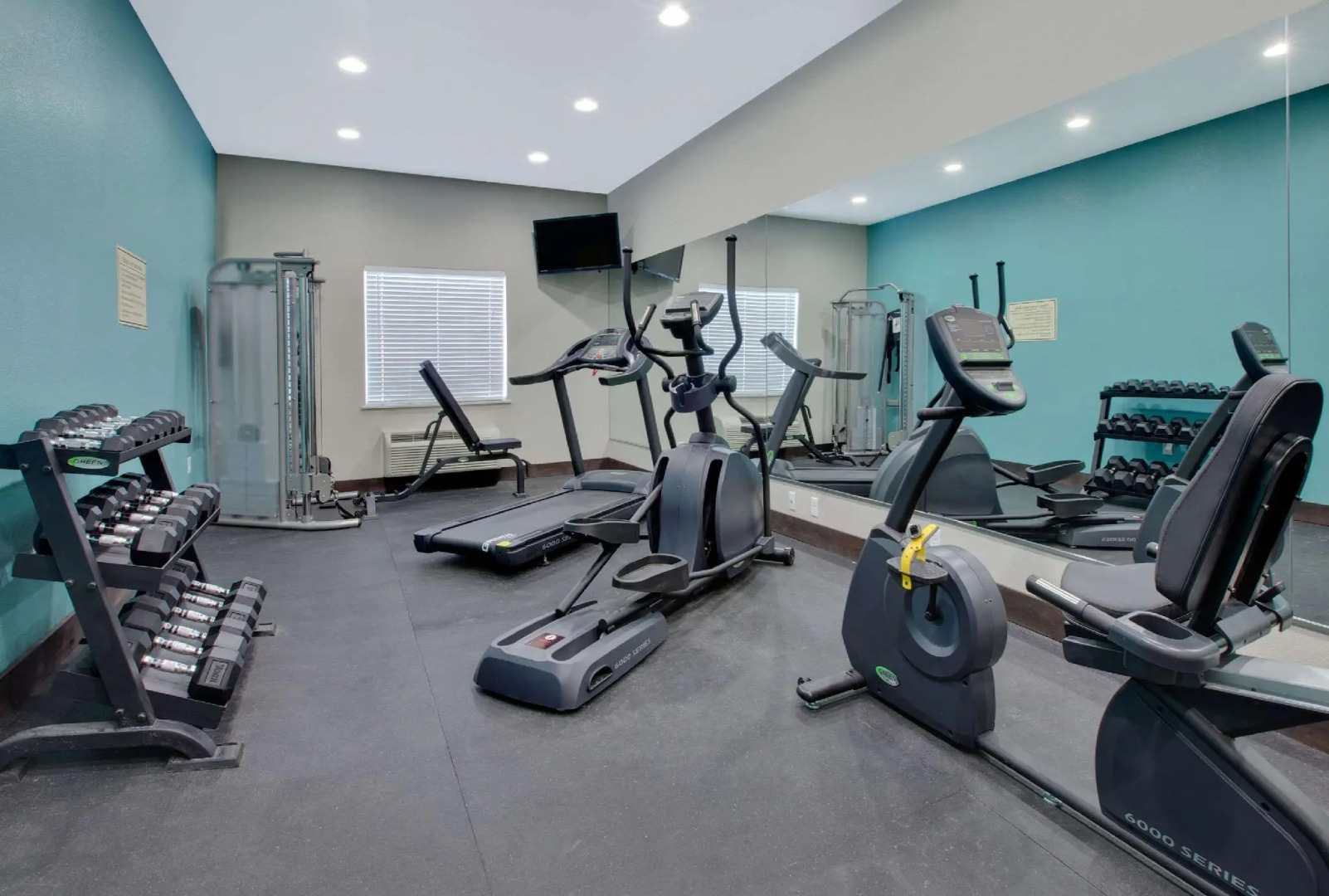 Spark by Hilton Midland South