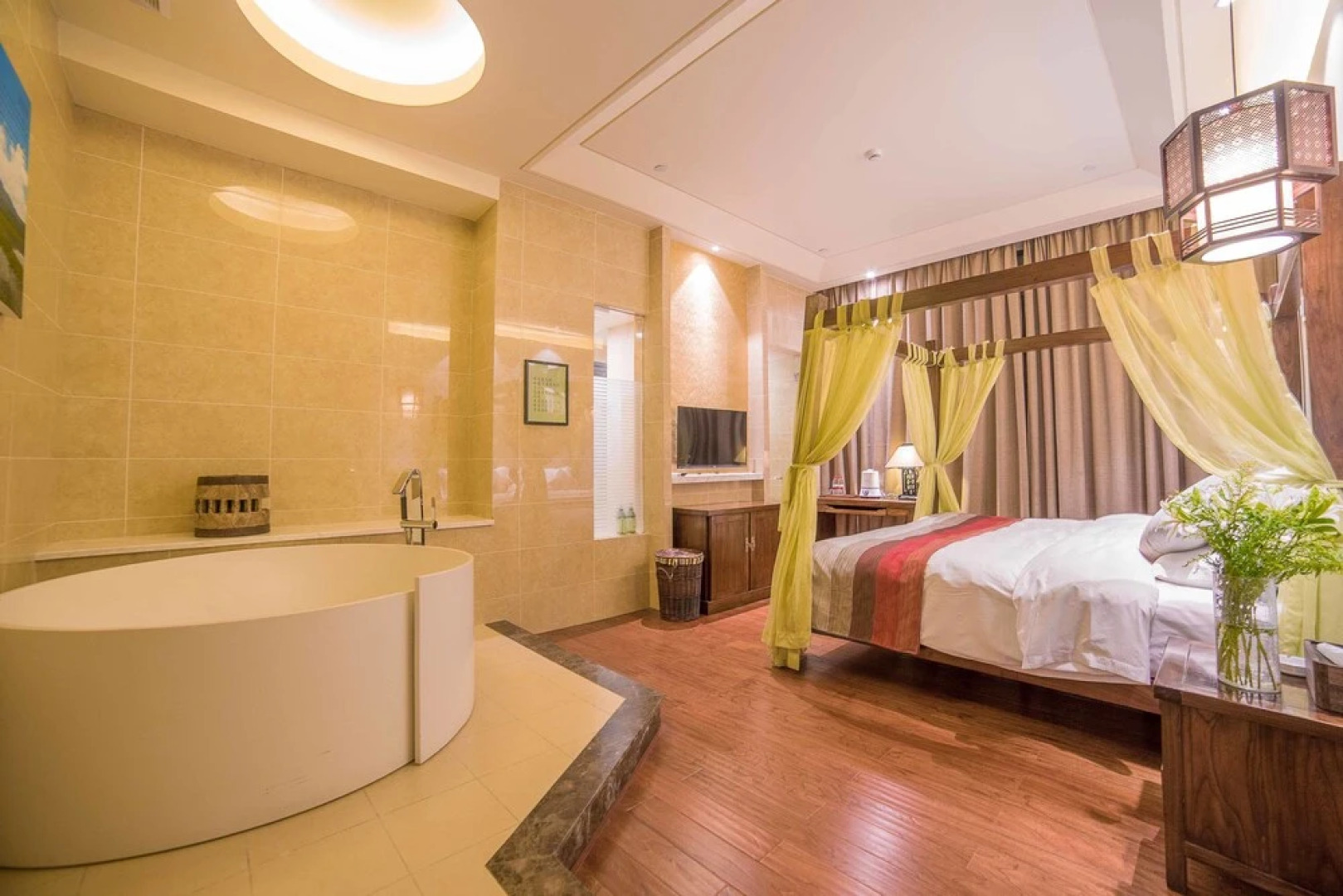 Lijiang Yongli Five Yard