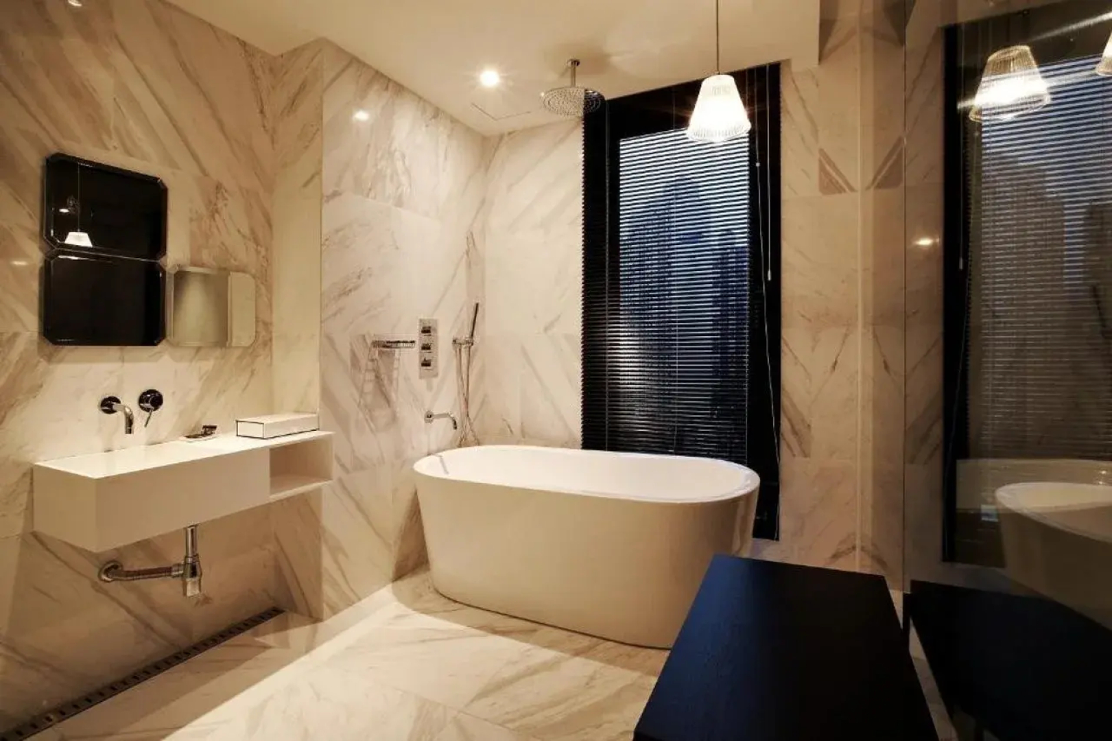 Urban Boutique Hotel