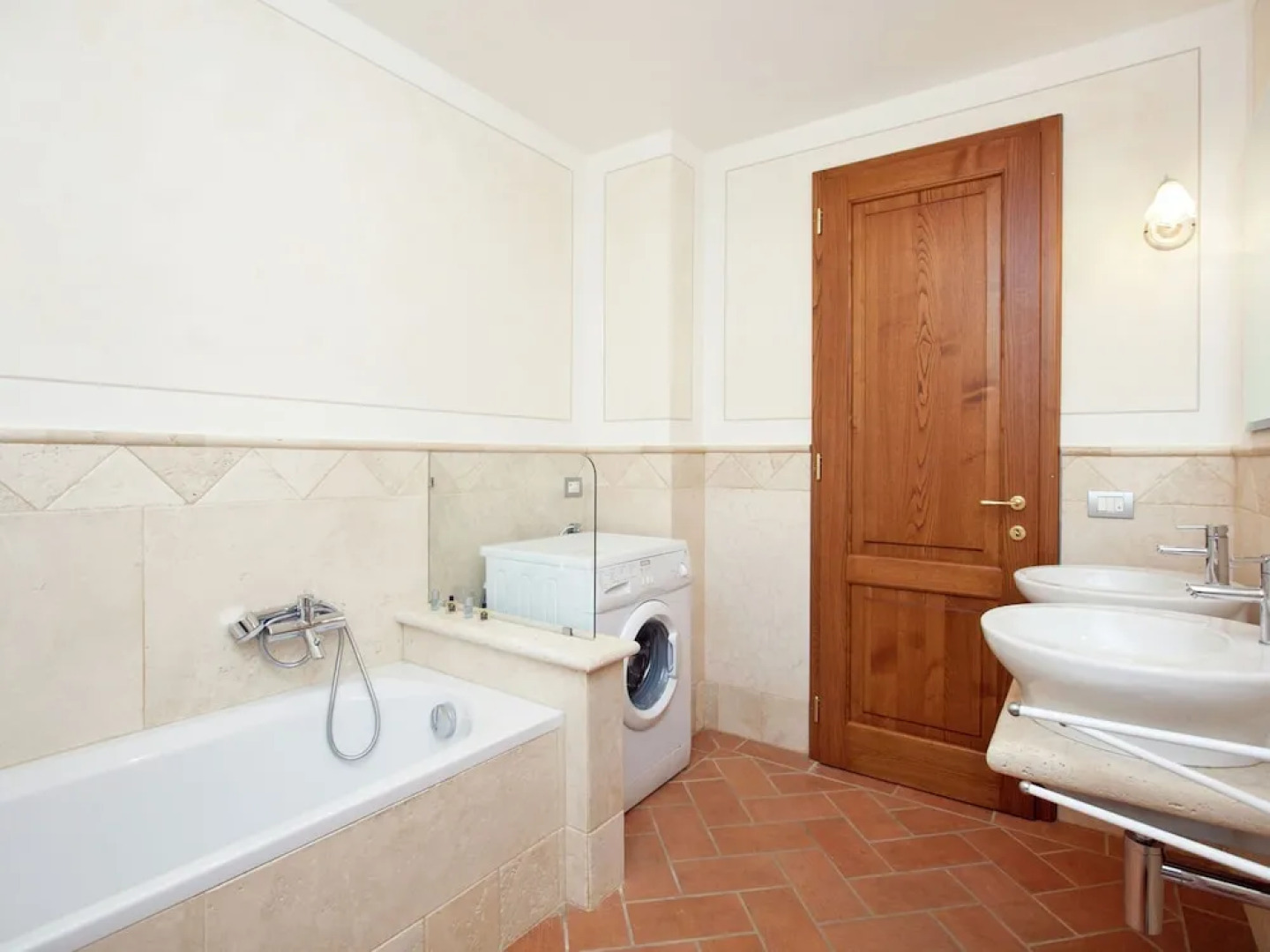 Cottage in Tuscany With Pool & Olive Groves